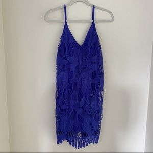 Lace Detail Shift Dress